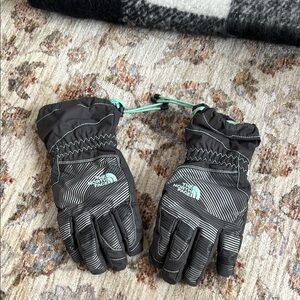 The North Face Kids Mittens - Black and Mint